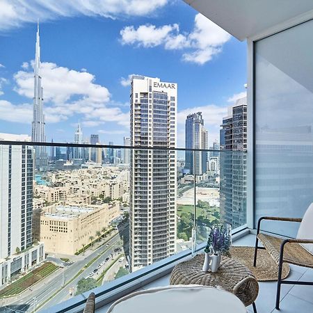 Luxury Studios With Burj Khalifa Or Canal View In Downtown - Marquise Square Tower 두바이 외부 사진