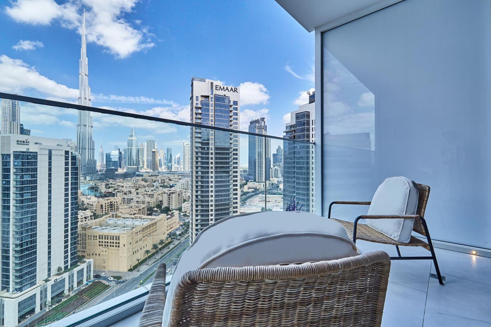 Luxury Studios With Burj Khalifa Or Canal View In Downtown - Marquise Square Tower 두바이 외부 사진