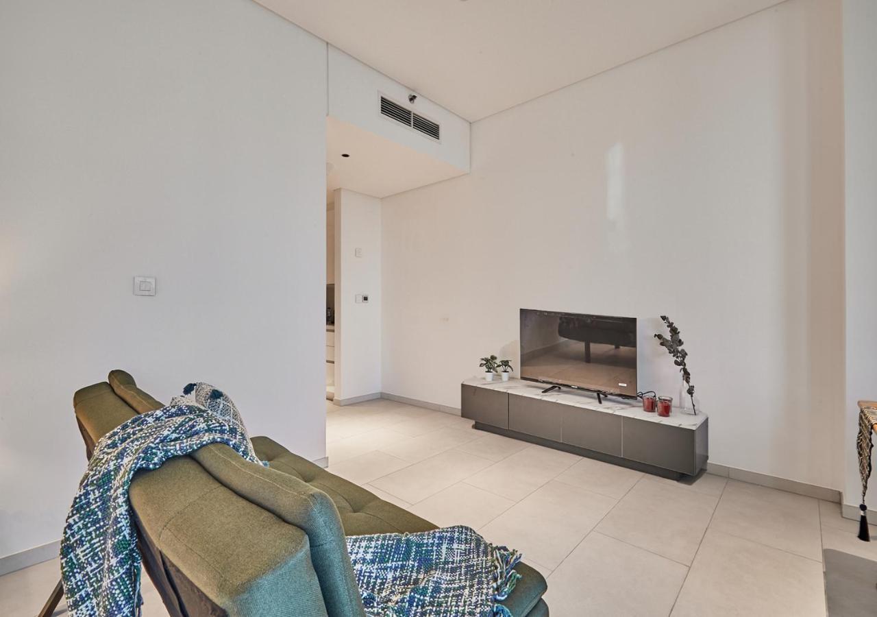 Luxury Studios With Burj Khalifa Or Canal View In Downtown - Marquise Square Tower 두바이 외부 사진